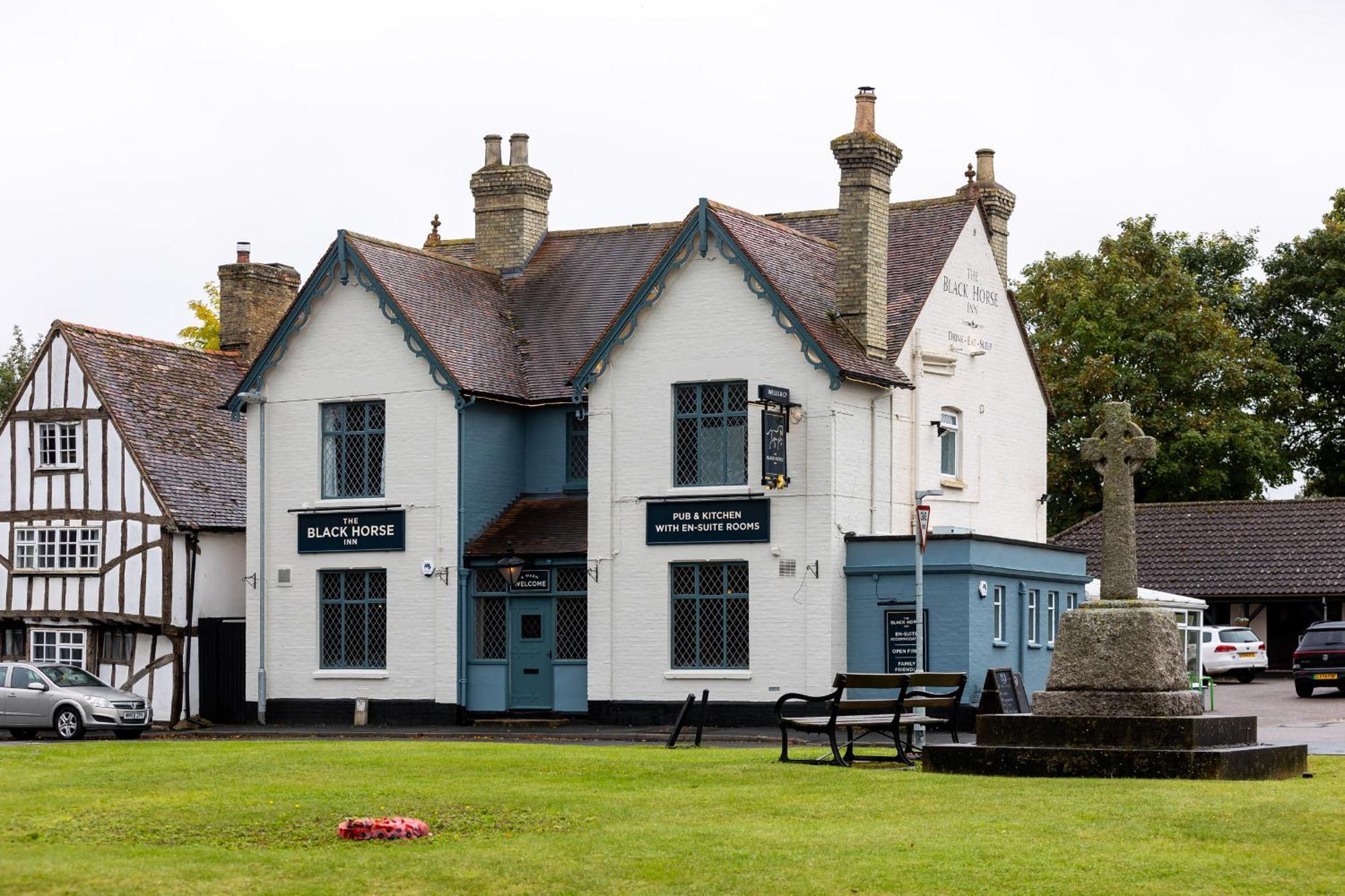 The Black Horse Swaffham Bulbeck Exterior photo